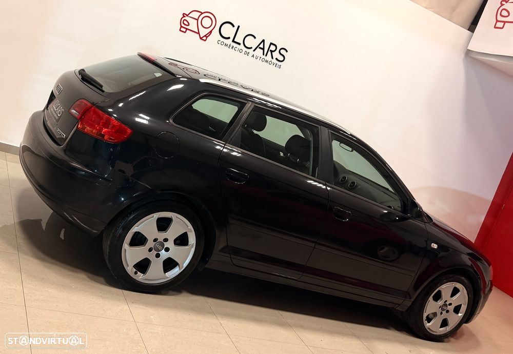 Audi A3 Sportback 2.0 TDi S-line - 4