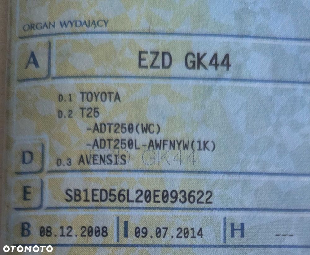 Toyota Avensis - 6