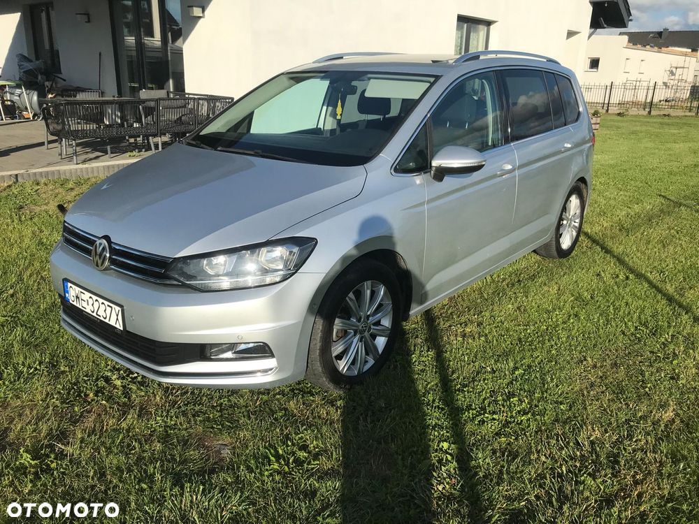 Volkswagen Touran 2.0 TDI SCR Highline - 3
