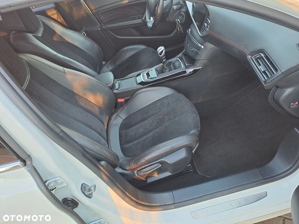 Peugeot 308 BlueHDi 150 Stop & Start GT-Line Edition - 19