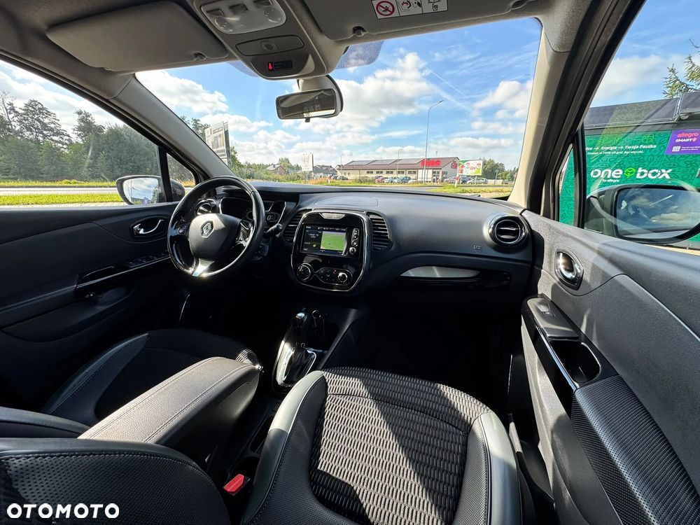 Renault Captur - 23