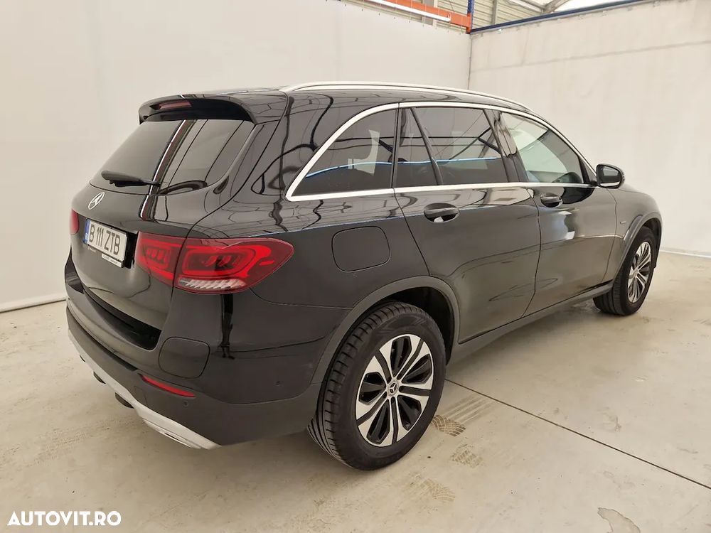 Mercedes-Benz GLC - 6