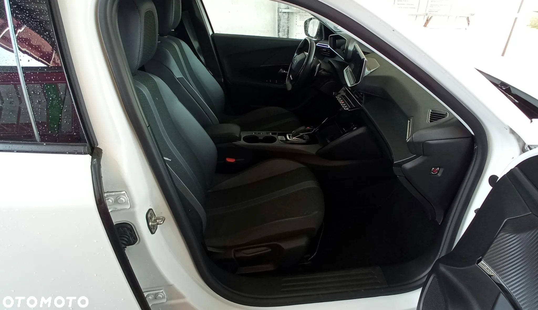 Peugeot 2008 1.5 BlueHDi GT Pack S&S EAT8 - 5