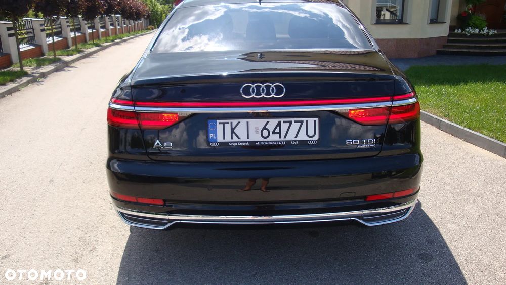 Audi A8 - 4