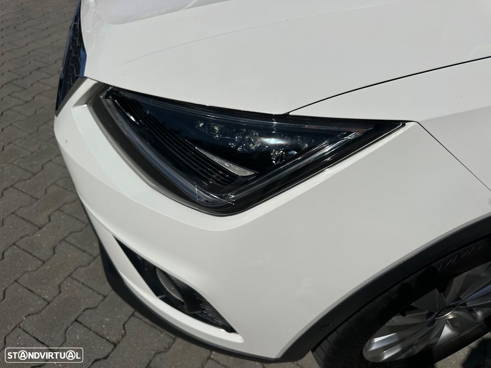 SEAT Arona 1.0 TSI OPF DSG Xperience - 4