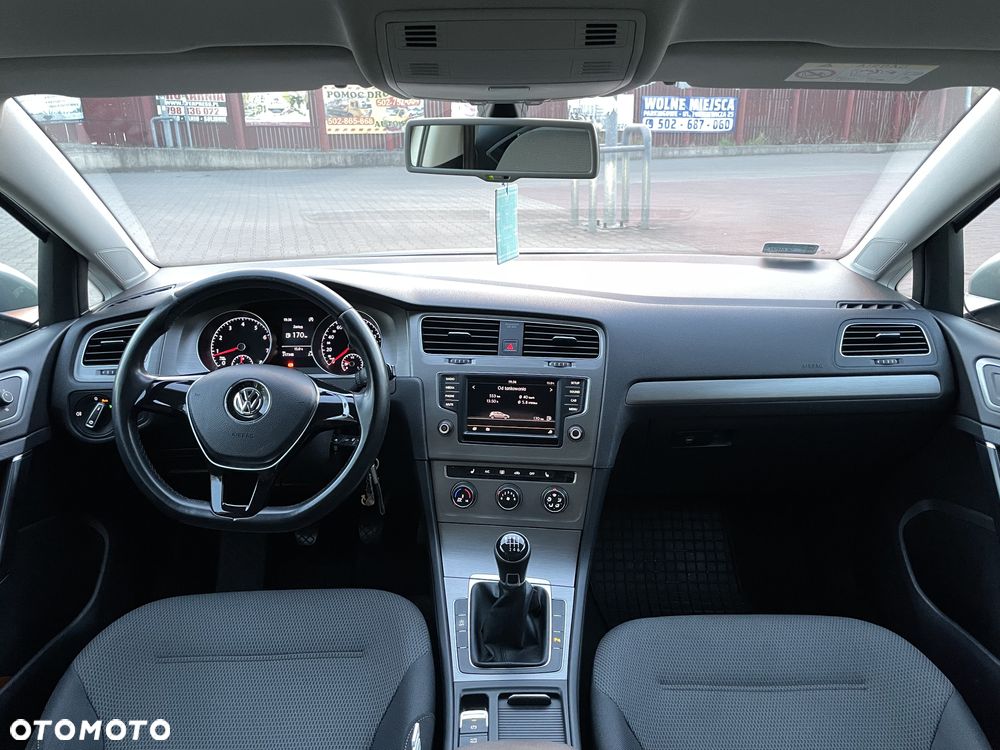 Volkswagen Golf 1.2 TSI BMT Comfortline - 13