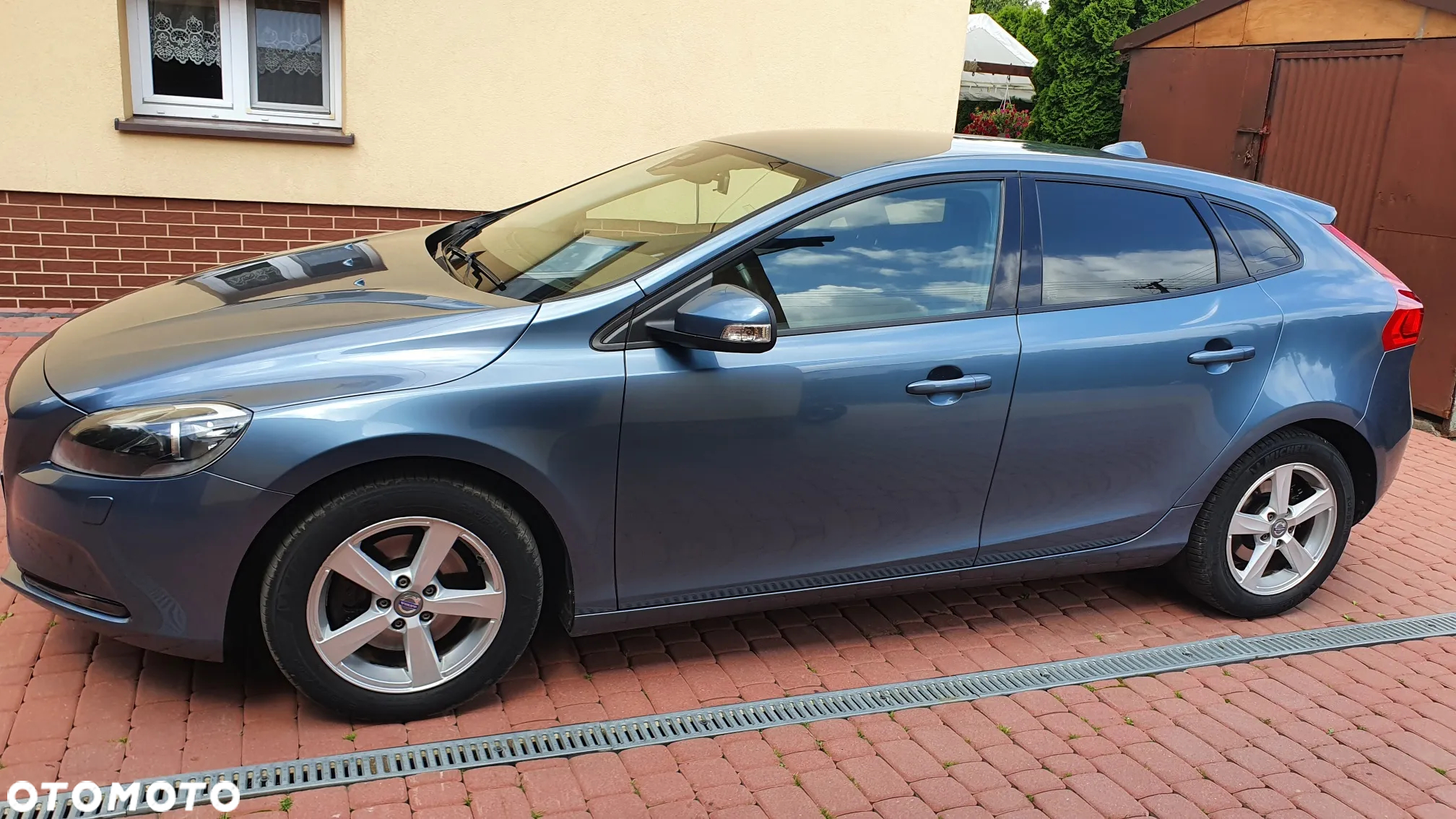 Volvo V40 T3 Momentum - 14