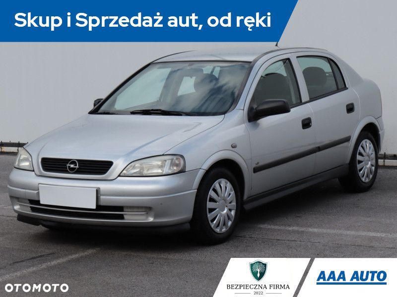 Opel Astra - 3
