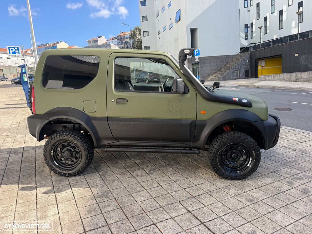 Suzuki Jimny - 10