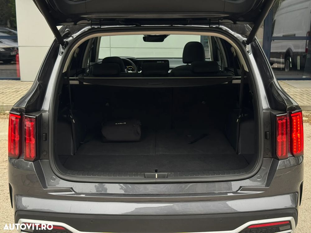 Kia Sorento 1.6 T-GDI PHEV AWD Aut. Platinum - 29