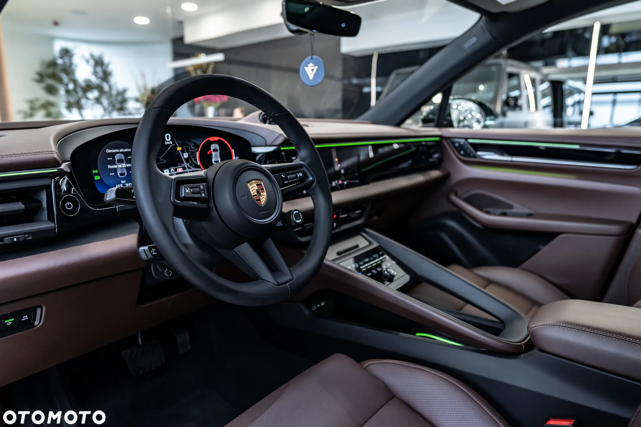 Porsche Macan 4 - 29