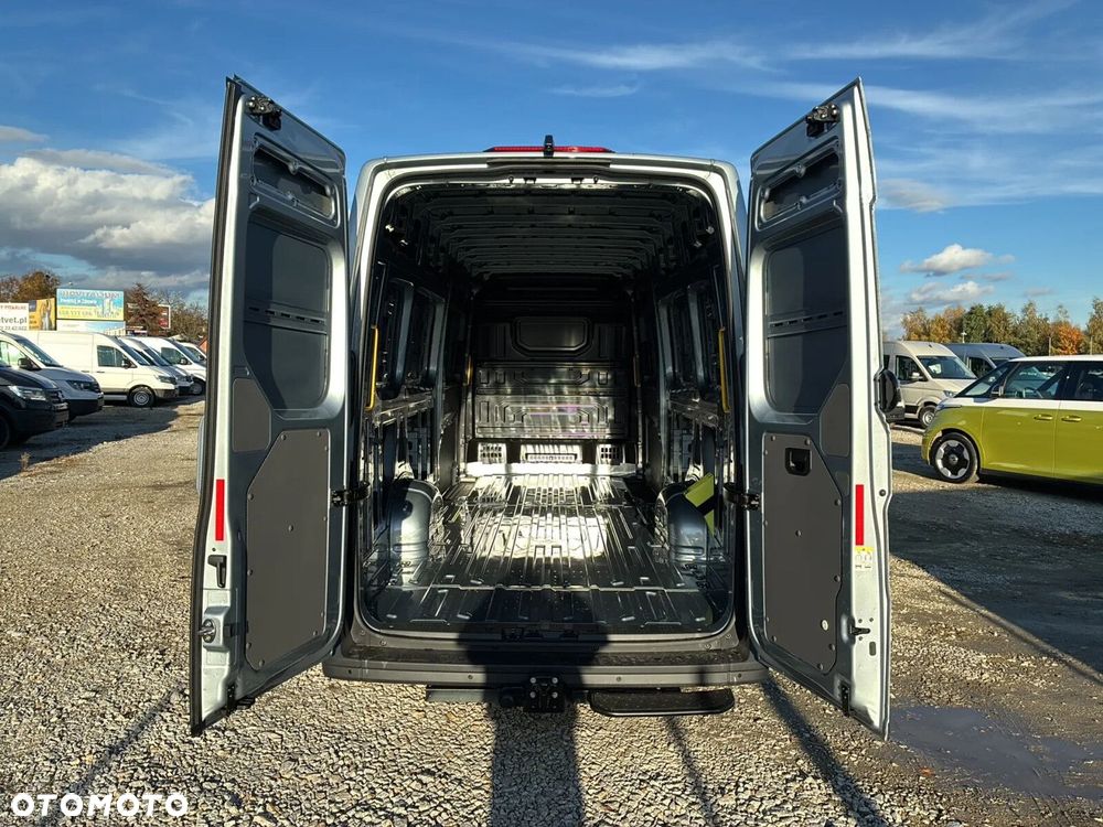 Volkswagen Crafter 35 Furgon LONG/L5H3, 2.0BiTDI 177KM, 4490mm, Wysoki dach, r.o. 4490 - 10