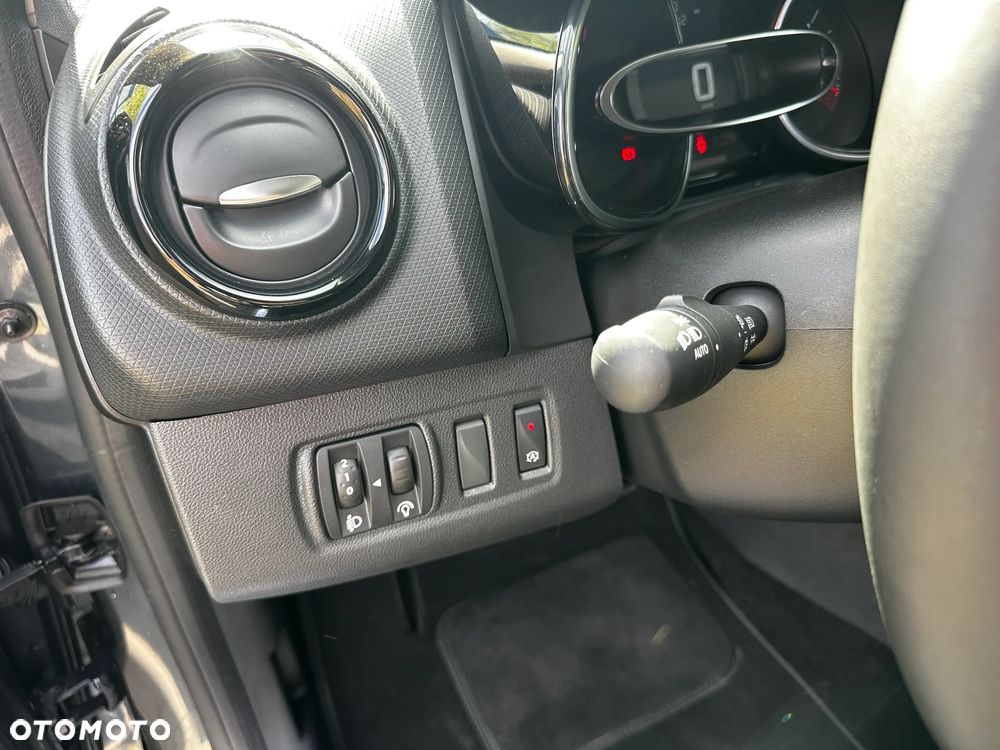 Renault Clio 0.9 Energy TCe Limited EU6 - 22