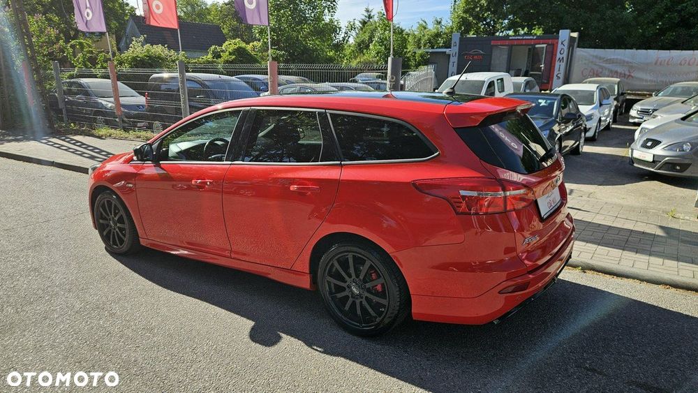 Ford Focus 1.5 EcoBoost STart-Stopp-System ST-LINE - 12