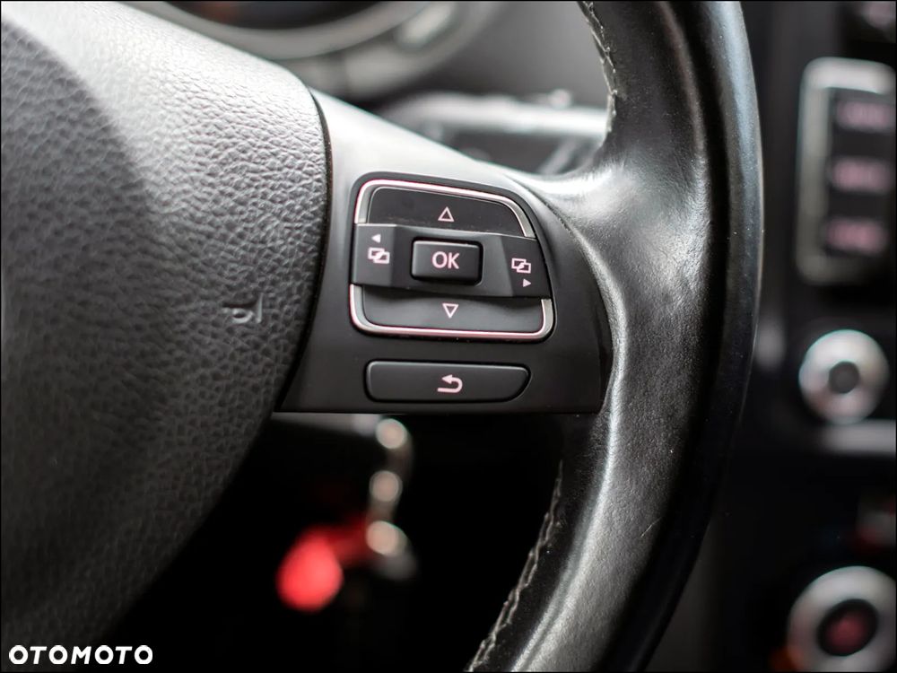Volkswagen Golf - 21