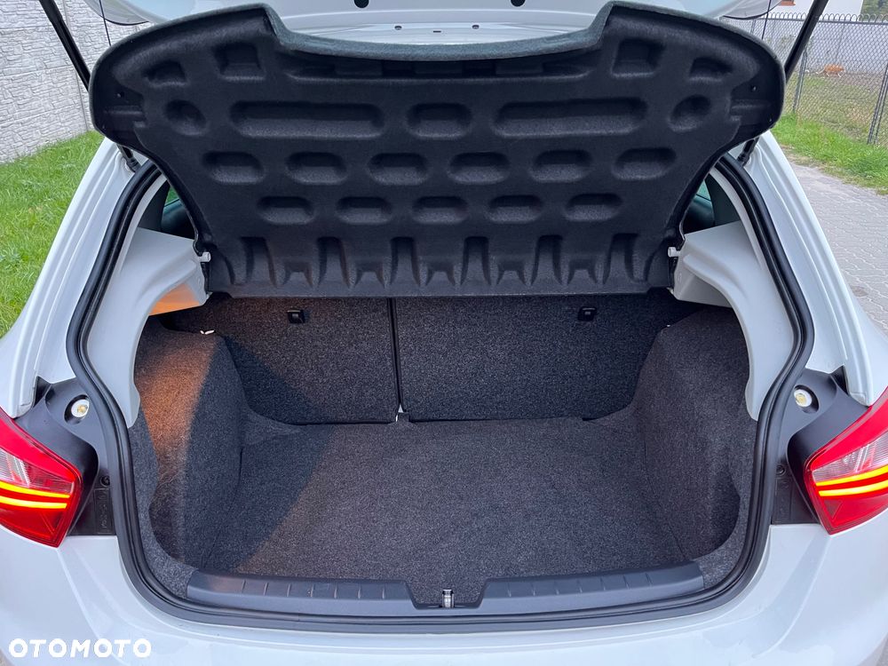 Seat Ibiza 1.2 TSI CONNECT - 35