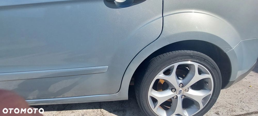 Ford S-Max 2.2 TDCi Titanium - 18