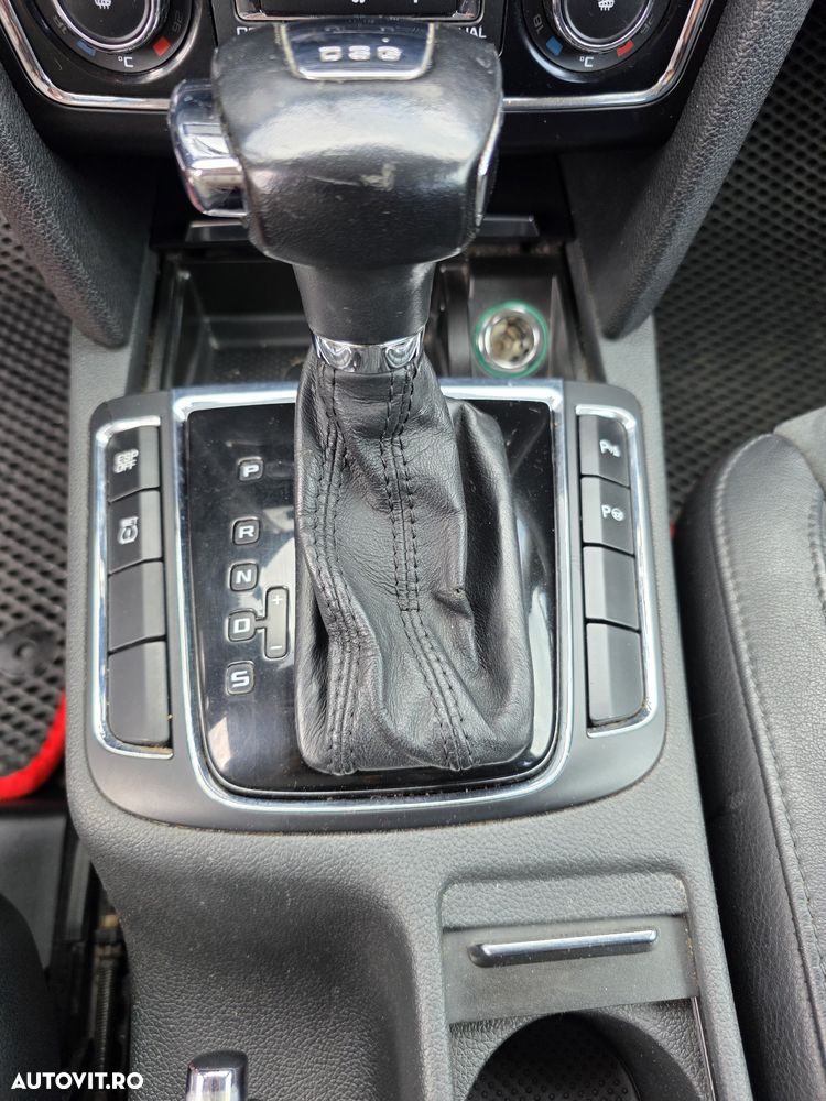 Skoda Superb 2.0 TDI Ambition DSG - 11