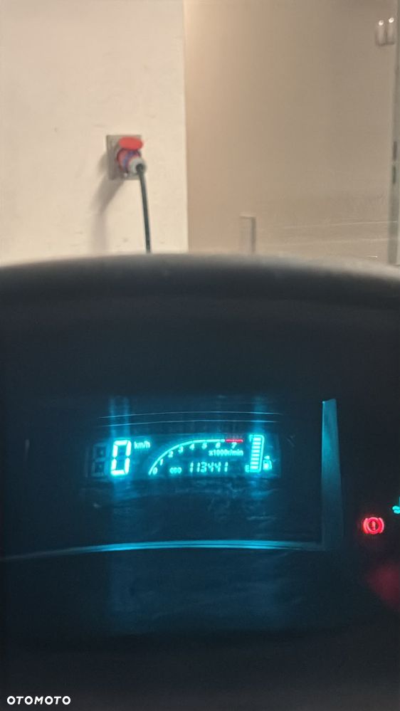 Toyota Yaris 1.3 Sol - 15