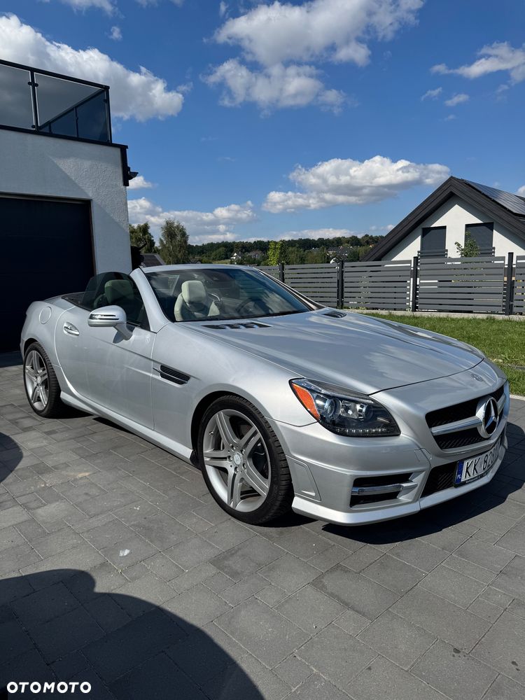 Mercedes-Benz SLK 250 CGI - 4