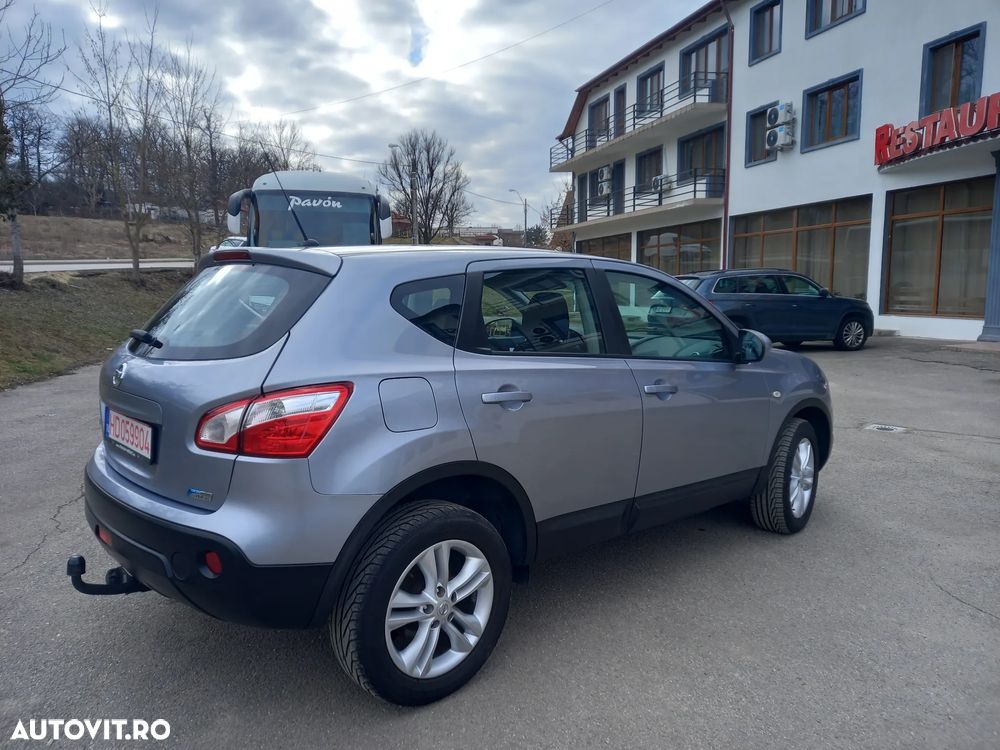Nissan Qashqai 1.6 DCI DPF Start/Stop acenta - 3