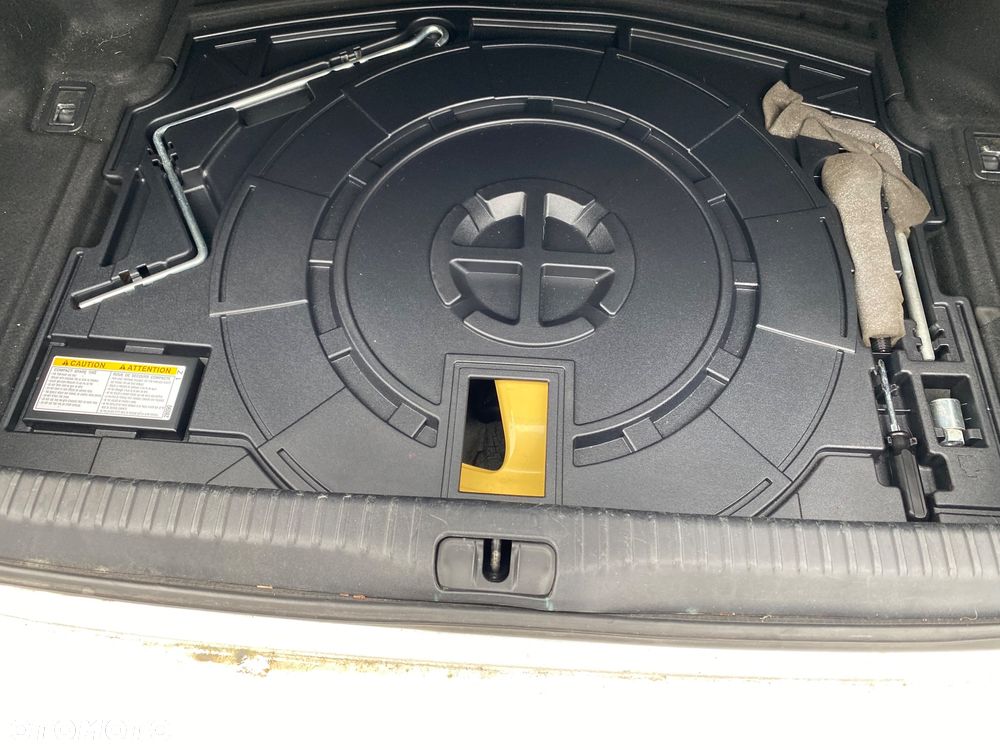 Lexus RC 200t SPORT - 18