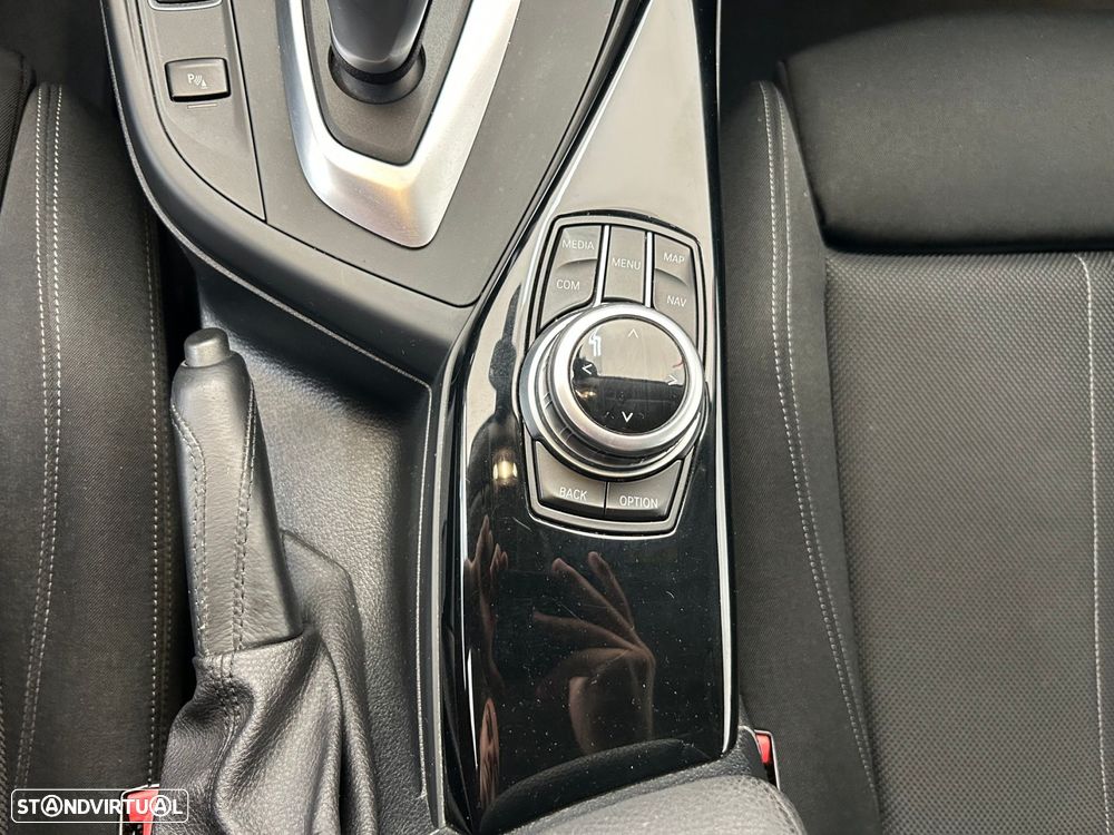 BMW 116 d Line Sport Auto - 27