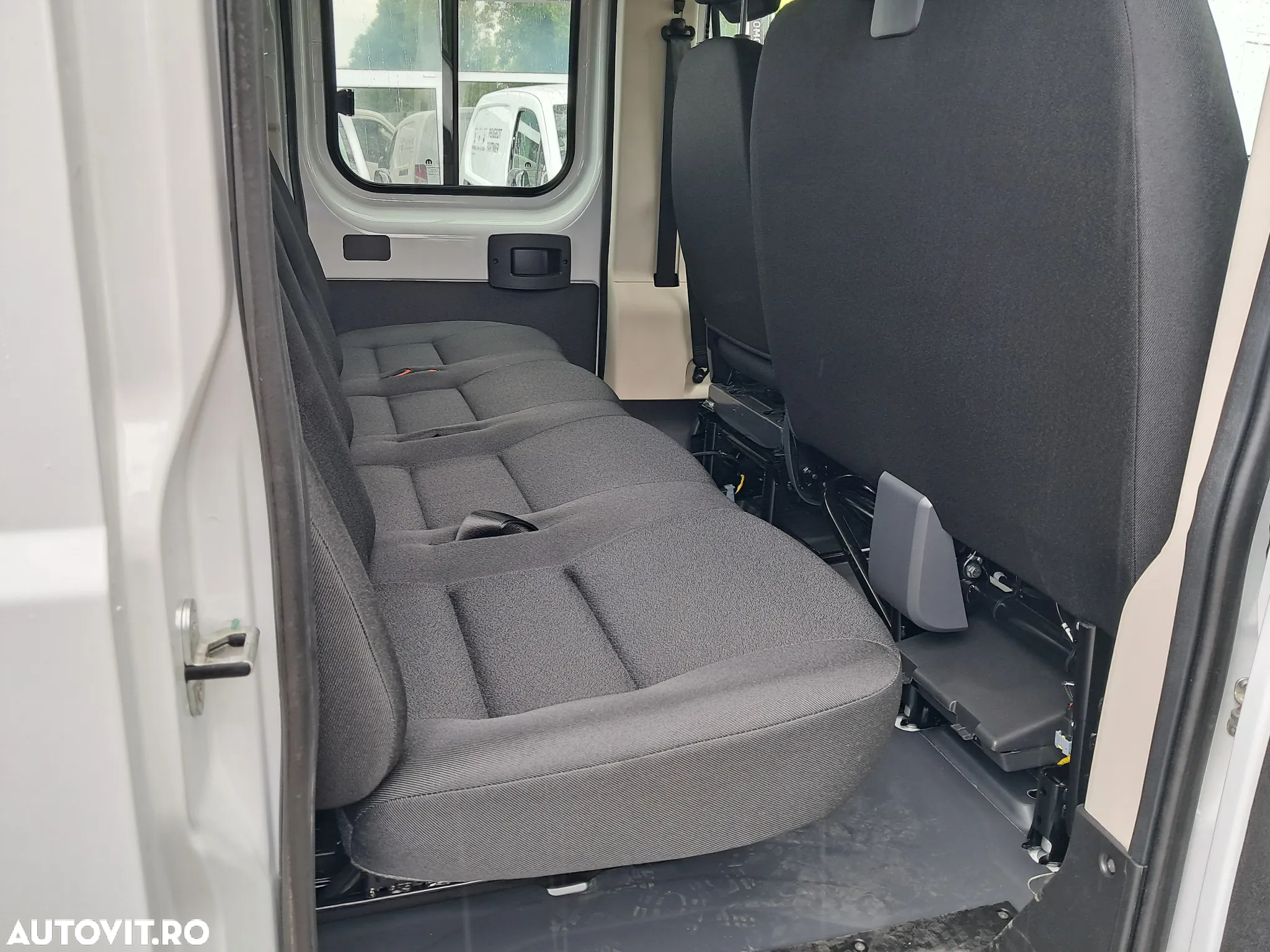 Peugeot BOXER PLATOU CABINA DUBLA L4 - 19