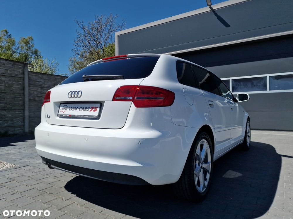 Audi A3 Sportback 2.0 TDI DPF S line Sportpaket - 14