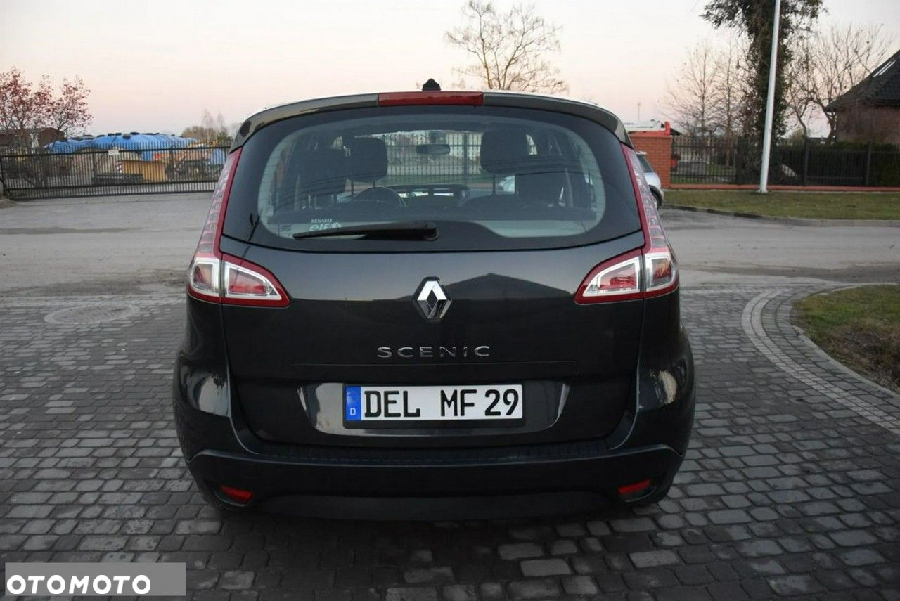 Renault Scenic 1.6 16V 110 TomTom Edition - 10