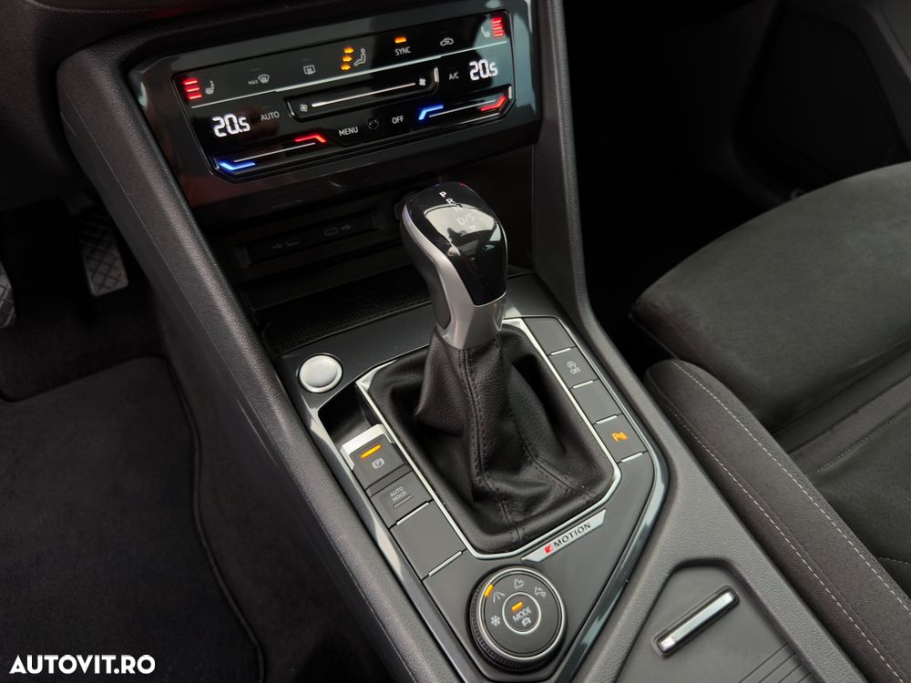 Volkswagen Tiguan 2.0 TDI SCR 4MOTION DSG Elegance - 11