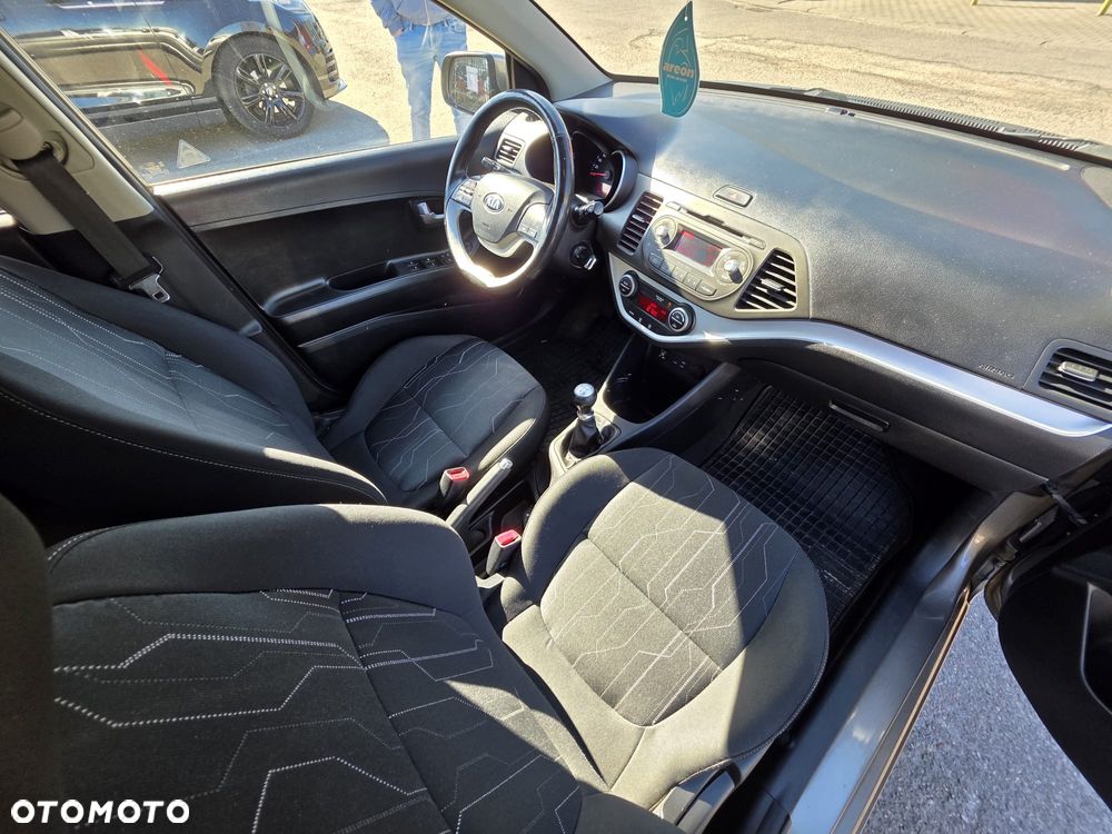 Kia Picanto 1.0 L - 13
