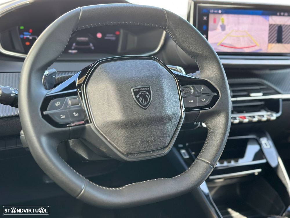 Peugeot 2008 1.2 Hybrid Allure e-DCS6 - 22