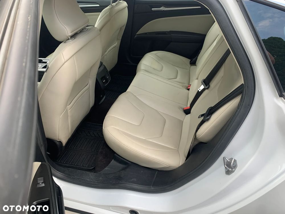 Ford Fusion 2.0 EcoBoost Titanium - 7
