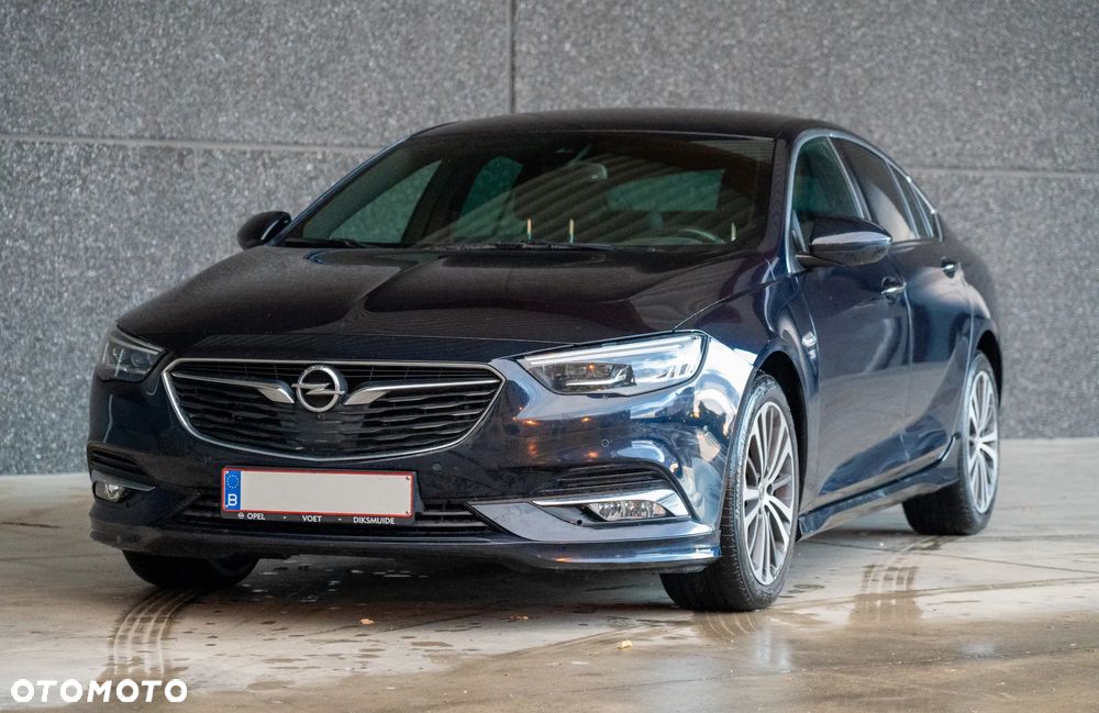 Opel Insignia 1.6 114g Exclusive - 2