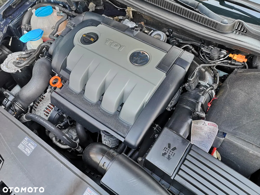 Volkswagen Golf 2.0 TDI DPF GT Sport - 20