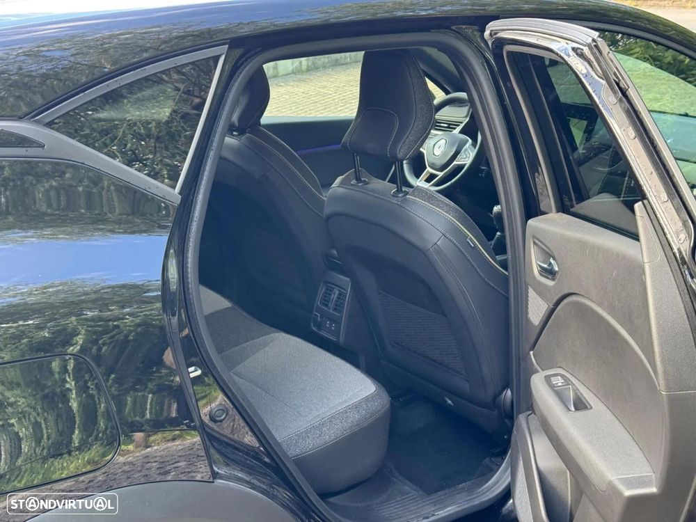 Renault Captur 1.0 TCe Techno - 32