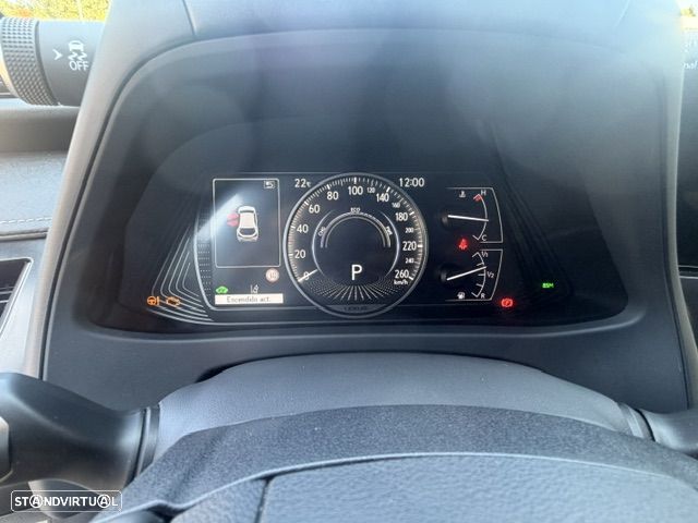 Lexus UX 250h - 21