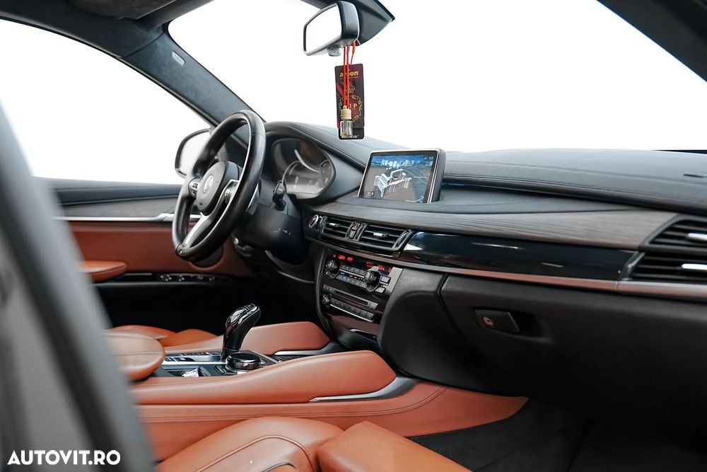 BMW X6 - 16