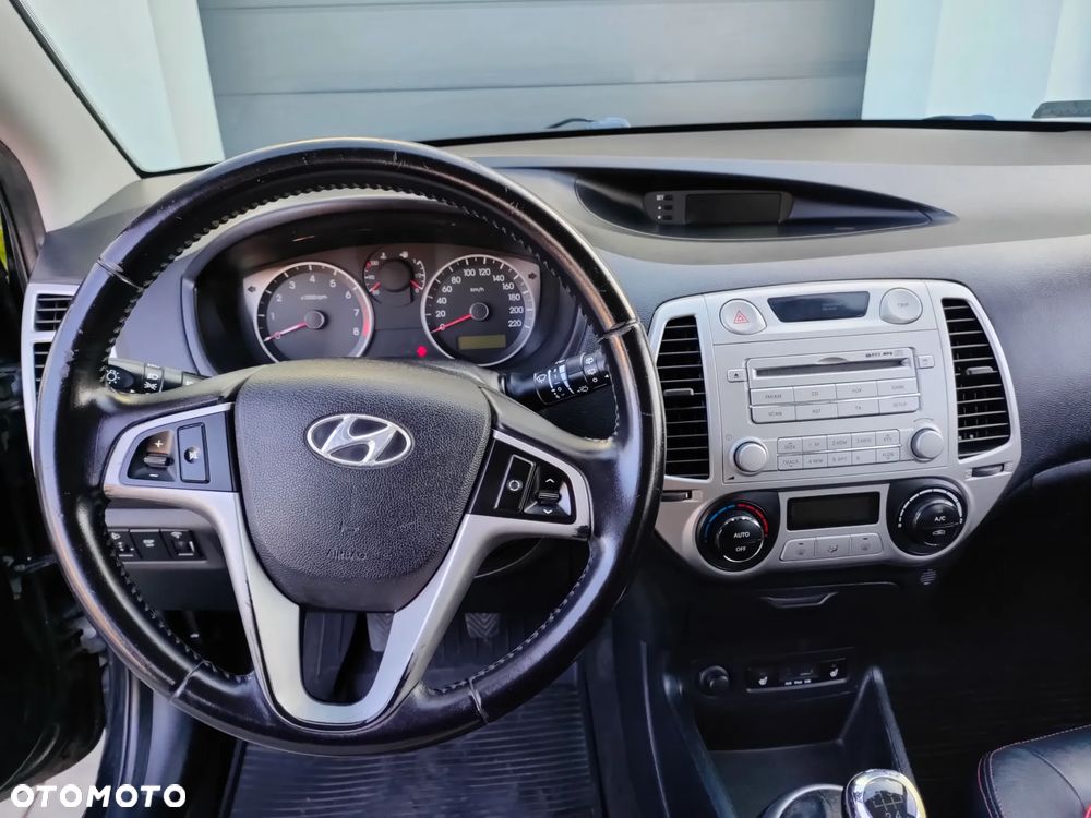 Hyundai i20 1.4 Style - 12