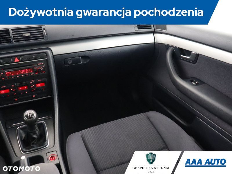 Audi A4 Avant - 10
