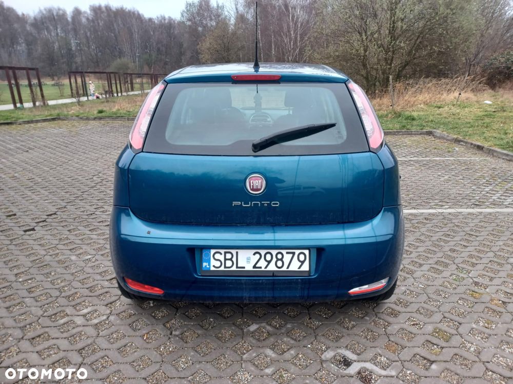 Fiat Grande Punto Actual 1.2 8V Estiva - 8