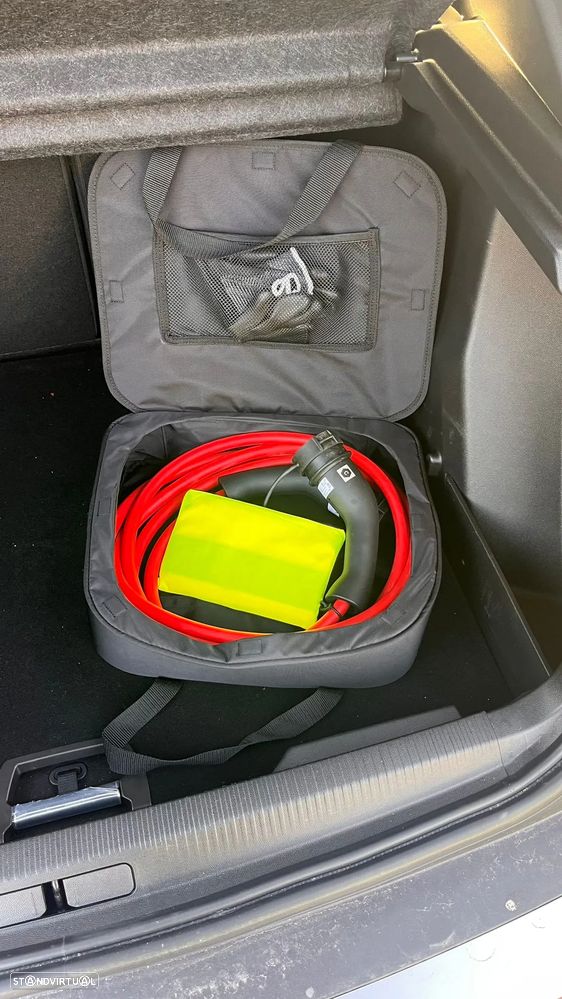 Peugeot e-2008 50 kWh Active Pack - 20