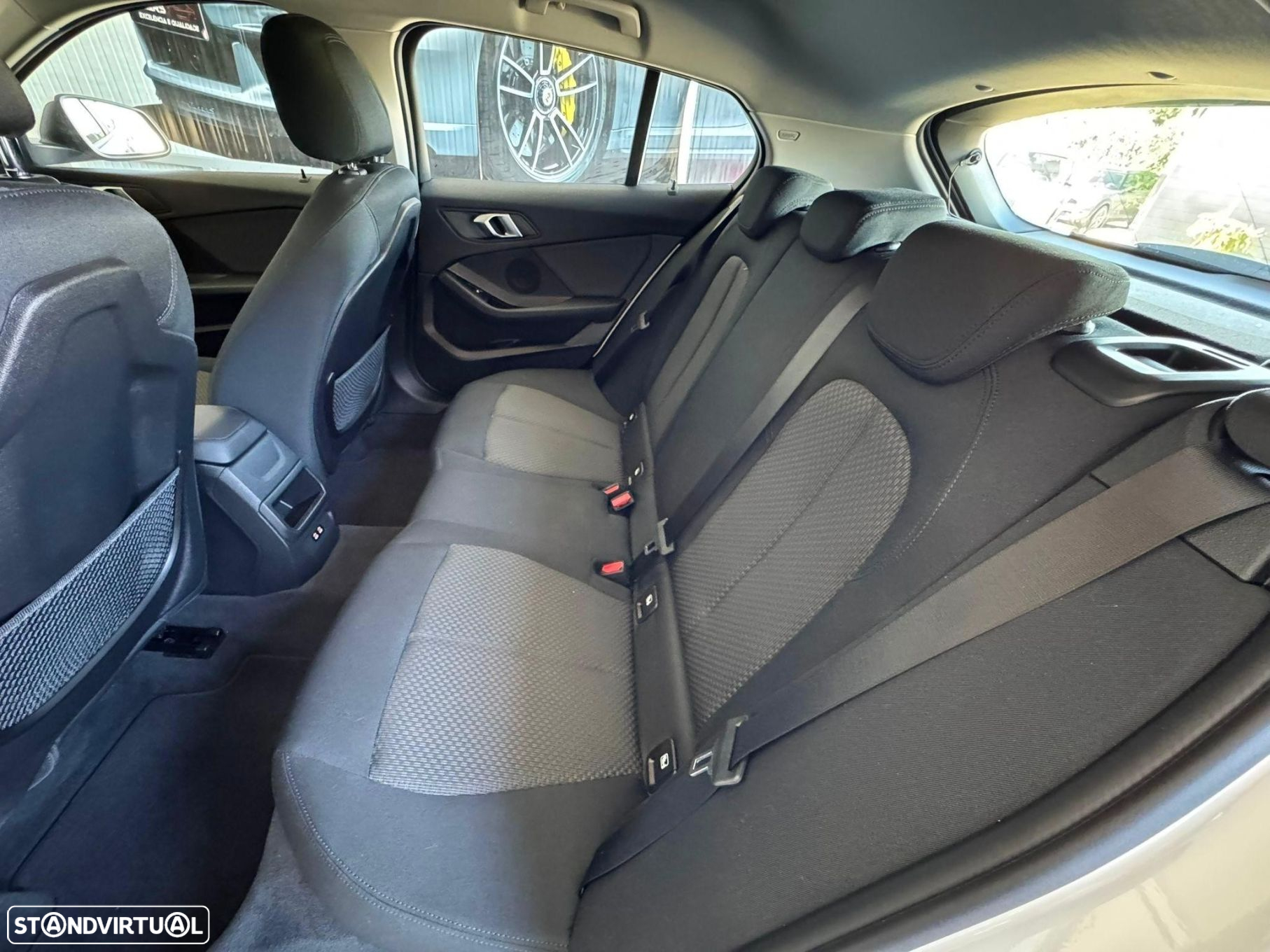 BMW 116 i Advantage - 18