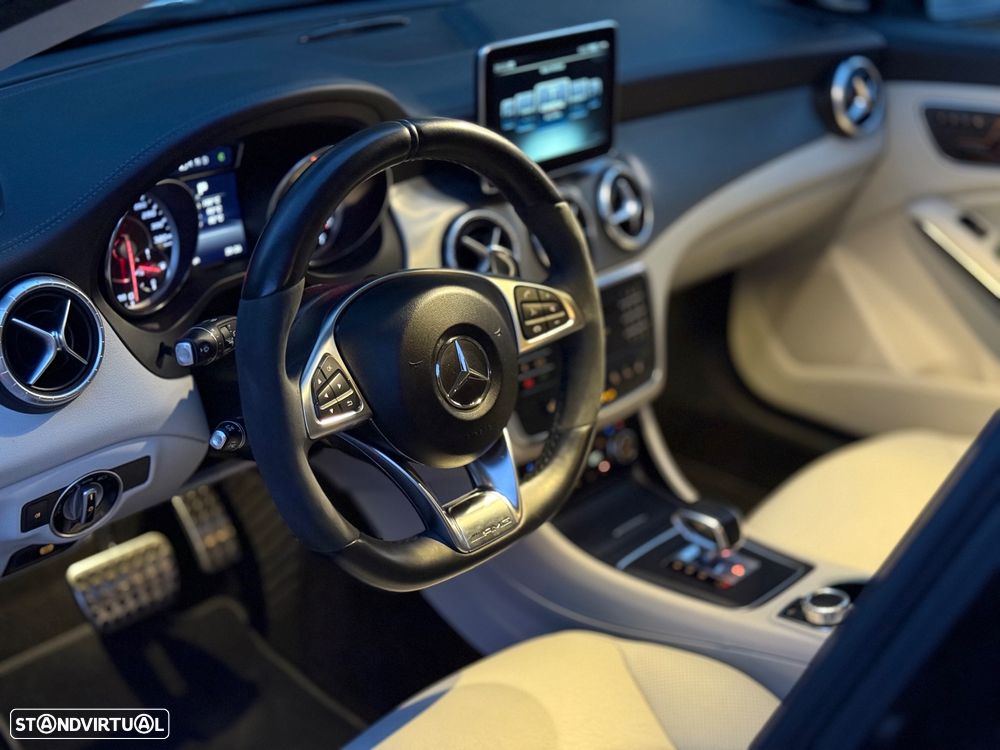 Mercedes-Benz CLA 45 AMG 4Matic Speedshift 7G-DCT - 3