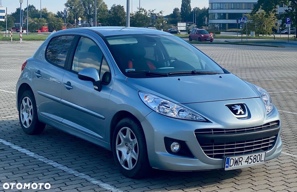 Peugeot 207, 2012