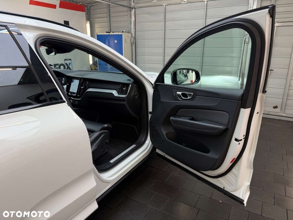 Volvo XC 60 - 40