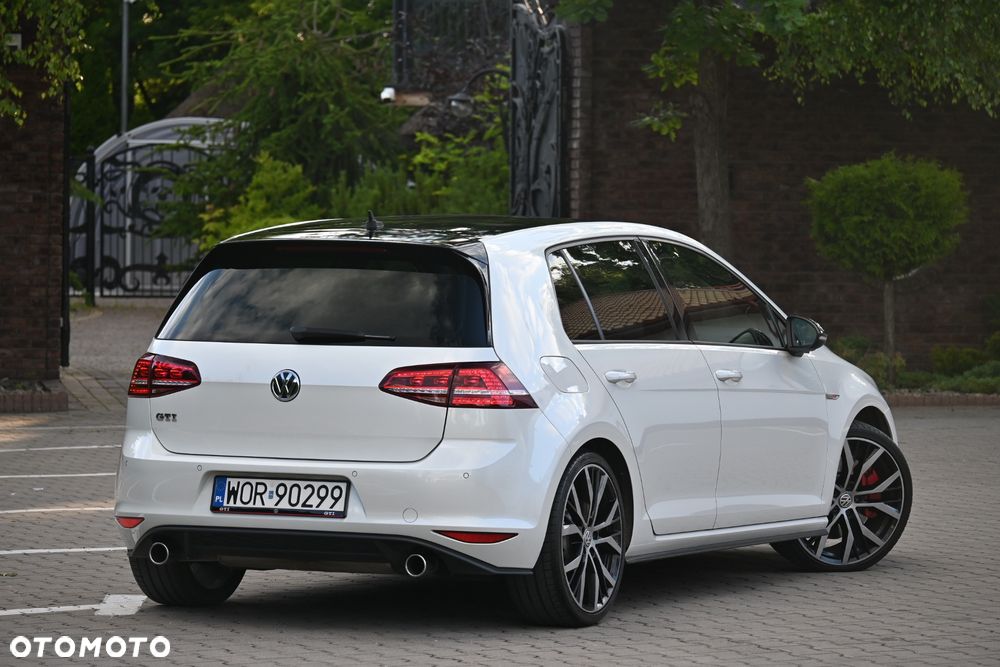 Volkswagen Golf 2.0 TSI BMT GTI Performance DSG - 15