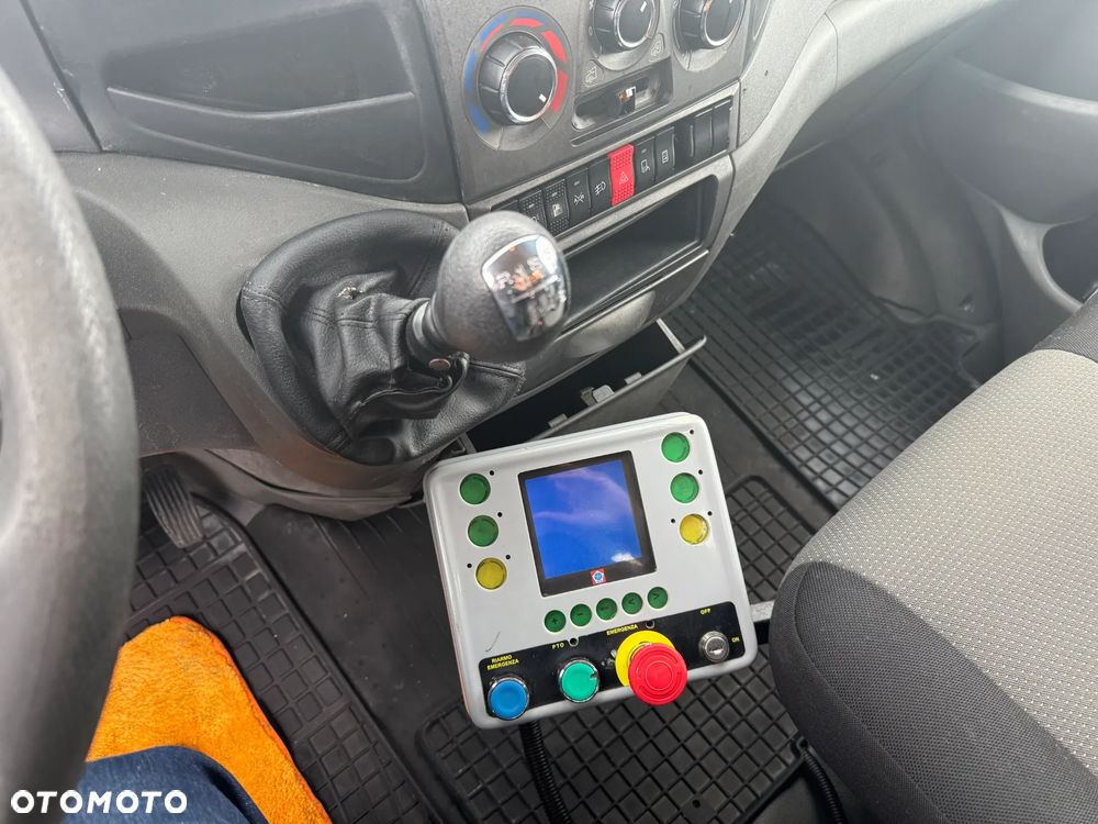 Iveco DAILY 70C17 - 10