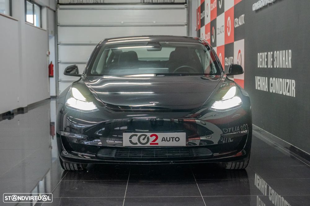 Tesla Model 3 Long Range Tração Traseira - 2